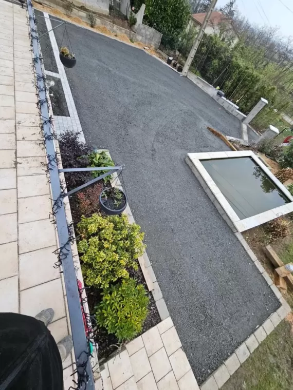 Reprise d'une structure avec pose de pavés et traverses chêne sur Saint-romain-le-Puy, Saint-Just-Saint-Rambert, Mon extérieur