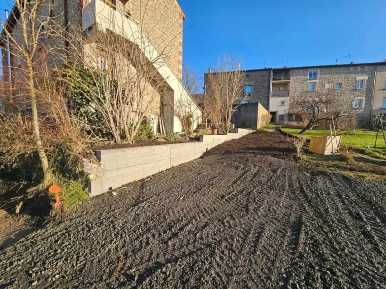 Remblaiement et drainage à Villars, Saint-Just-Saint-Rambert, Mon extérieur