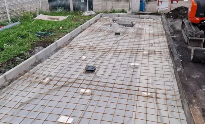 Création d'une dalle béton carrossable avec pose d'une fosse hydrocarbure à Roche la Molière, Saint-Just-Saint-Rambert, Mon extérieur