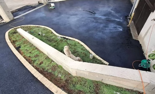 Application enrobé , pose de pavé tépia, de caniveaux grilles, traverses chêne pour jardinière à St Cyprien., Saint-Just-Saint-Rambert, Mon extérieur