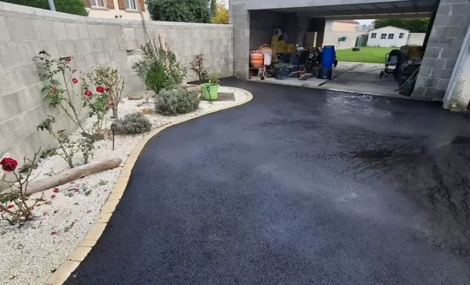 Application enrobé , pose de pavé tépia, de caniveaux grilles, traverses chêne pour jardinière à St Cyprien., Saint-Just-Saint-Rambert, Mon extérieur