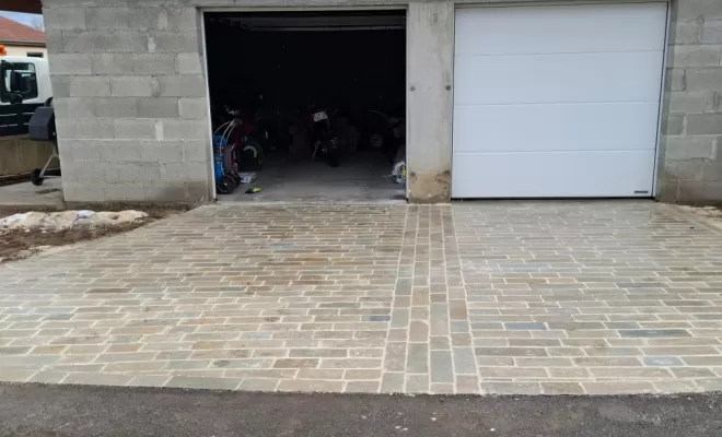 Création d'un accès de garage en pavés à Beauzac, Saint-Just-Saint-Rambert, Mon extérieur